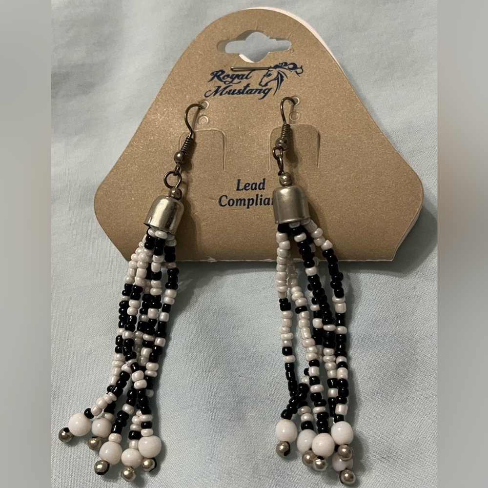 Royal Mustang beaded silver, black and white dangle earrings, never worn